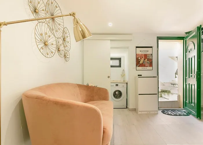 Cosy Duplex House In Downtown Holiday home Lisbon